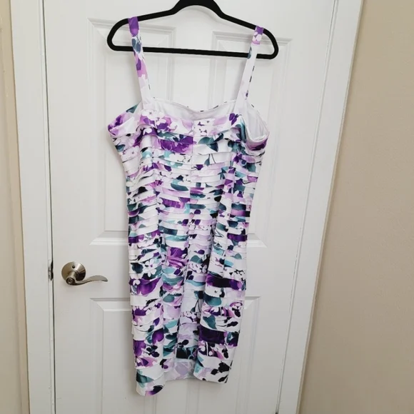 Collection Dressbarn Tiered knee-length floral dress - Picture 4 of 8